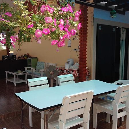 Hotel Baan Lom Talay Hua Hin Exterior foto