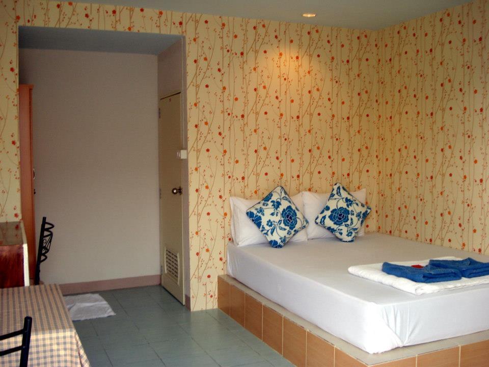 Hotel Baan Lom Talay Hua Hin Exterior foto